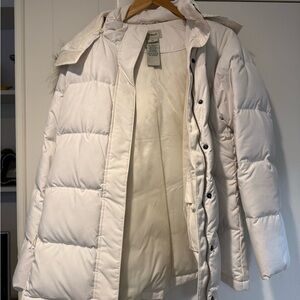L.L. Bean Women's White Puffer Jacket. L